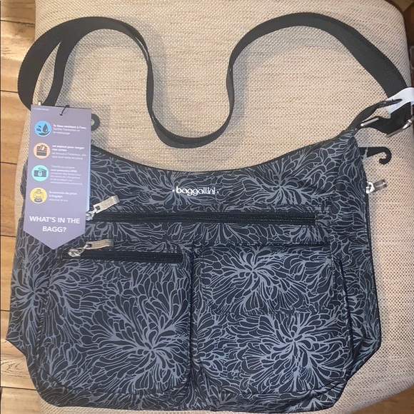 Baggallini Handbags - NEW HANDBAGS!! SALE